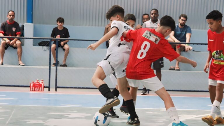 Copa de Futsal Barbacena começou com goleadas e futsal de alto nível - Esportivo Mídia